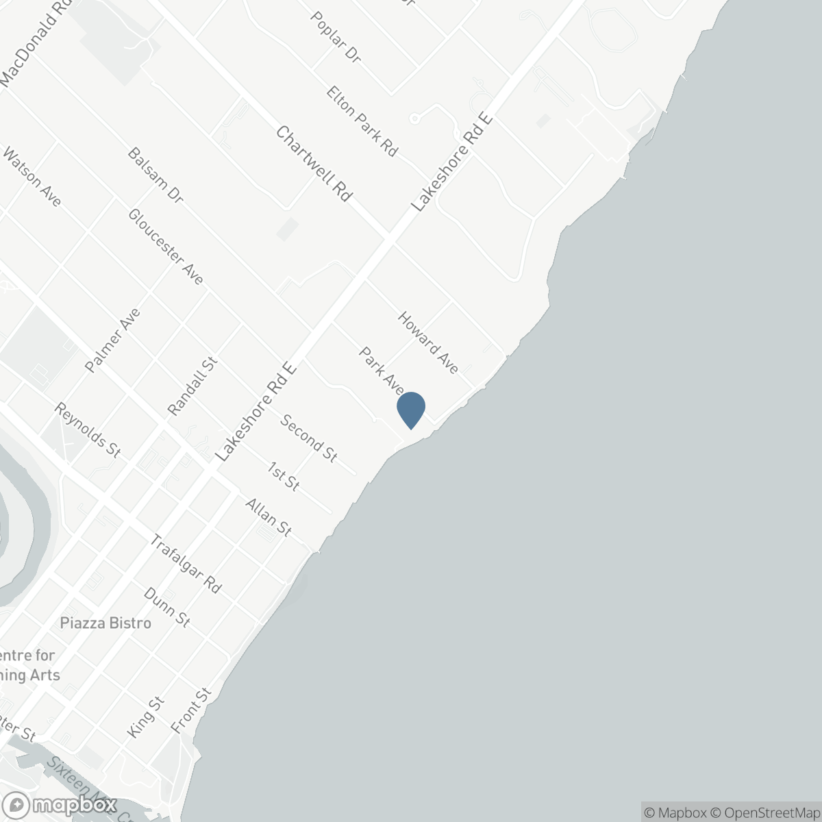 32 PARK Avenue, Oakville, Ontario L6J 3X8